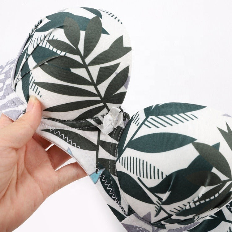 A & S Leaf Print Underwire Embroidery Bra and Panty