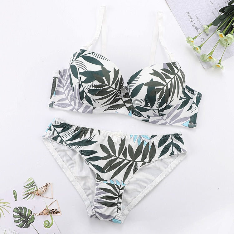 A & S Leaf Print Underwire Embroidery Bra and Panty